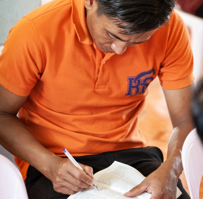 LAOS: Hmong Study Bible