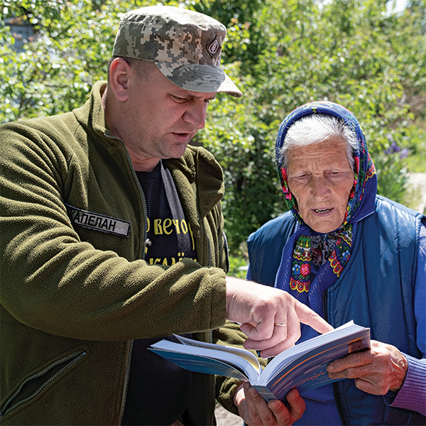 The gift of a Bible brings hope and joy in Ukraine